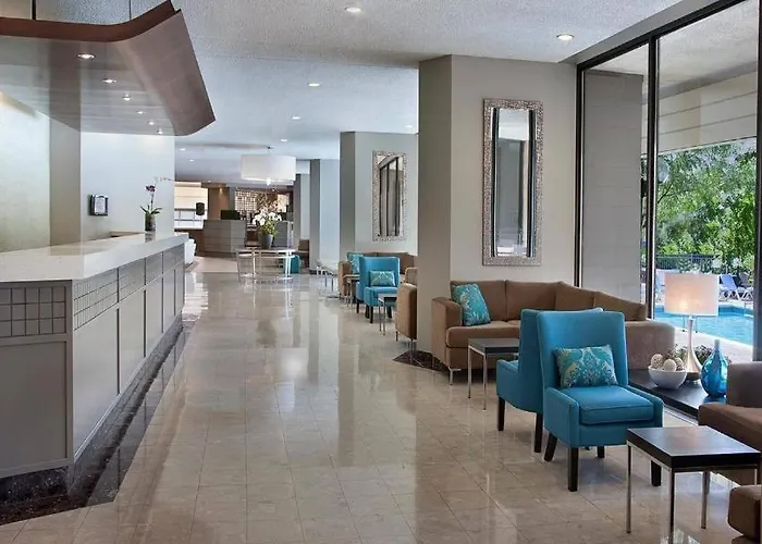 Toronto Don Valley Hotel And Suites